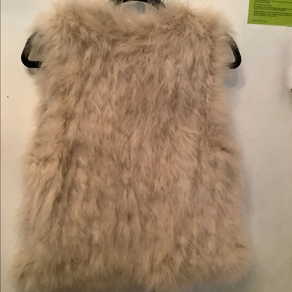 CLUB MONACO MARABOU FEATHER IVORY NUDE VEST​​​​​​​